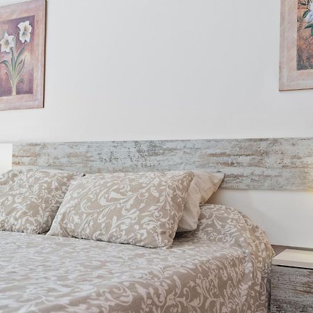 Marbella Real Seaside Apartment Exterior photo