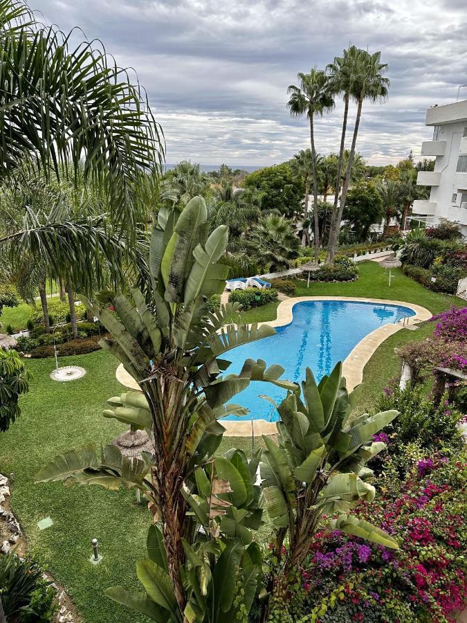 Marbella Real Seaside Apartment Room photo